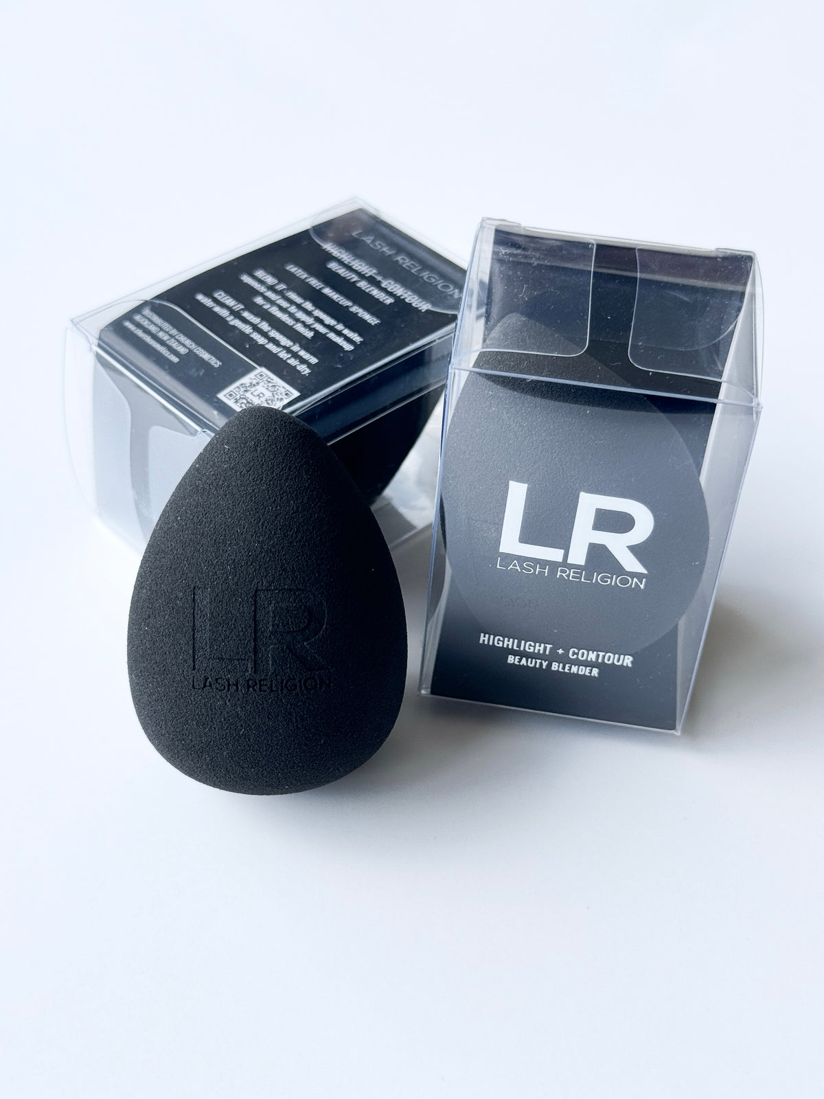 Highlight + Contour Beauty Blender